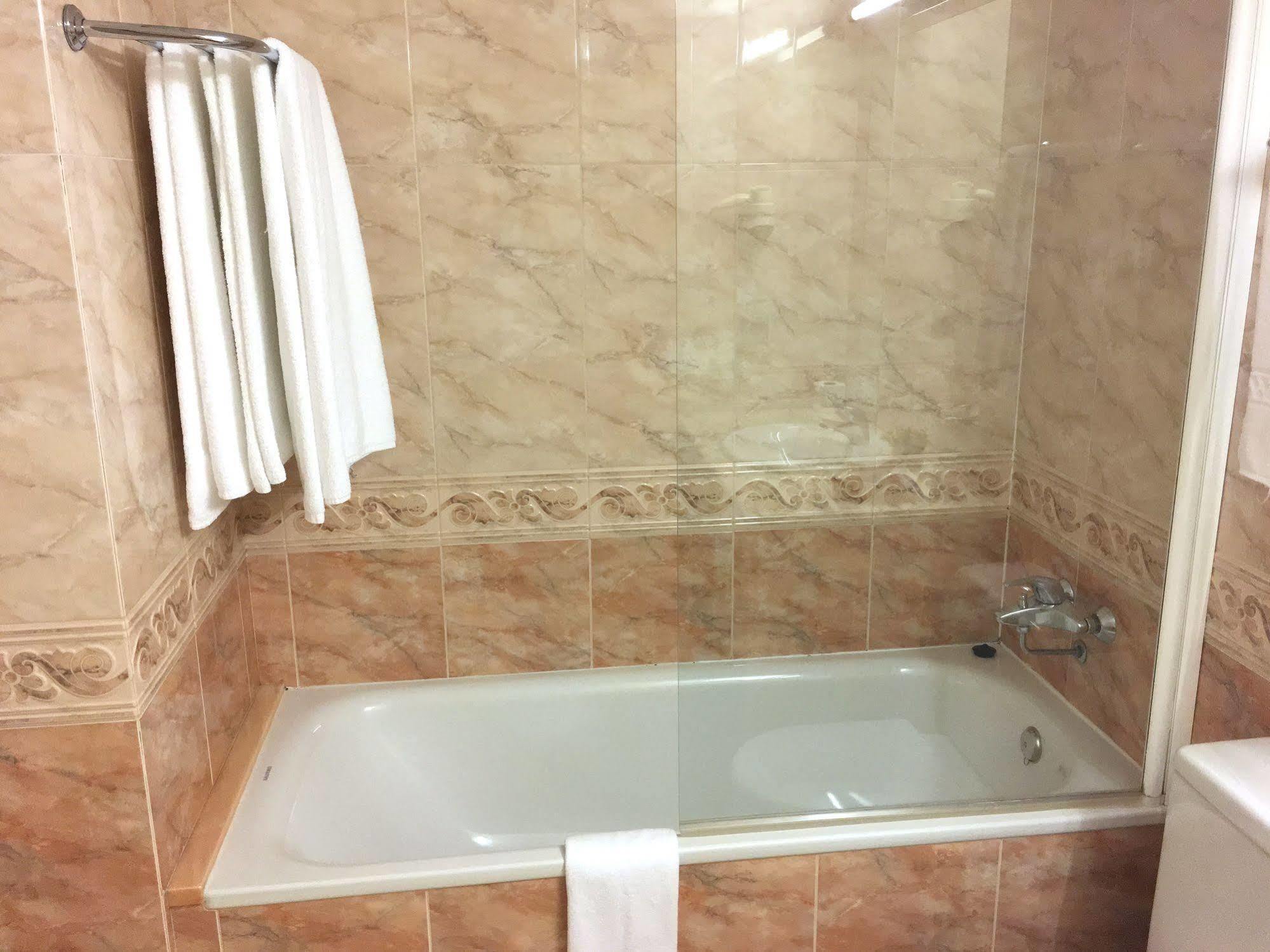 Hotel Octavia 3*