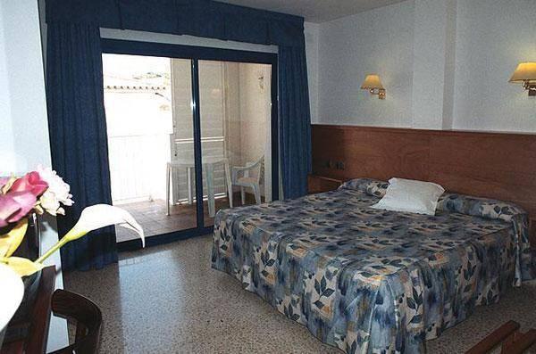 Octavia Hotel 3*