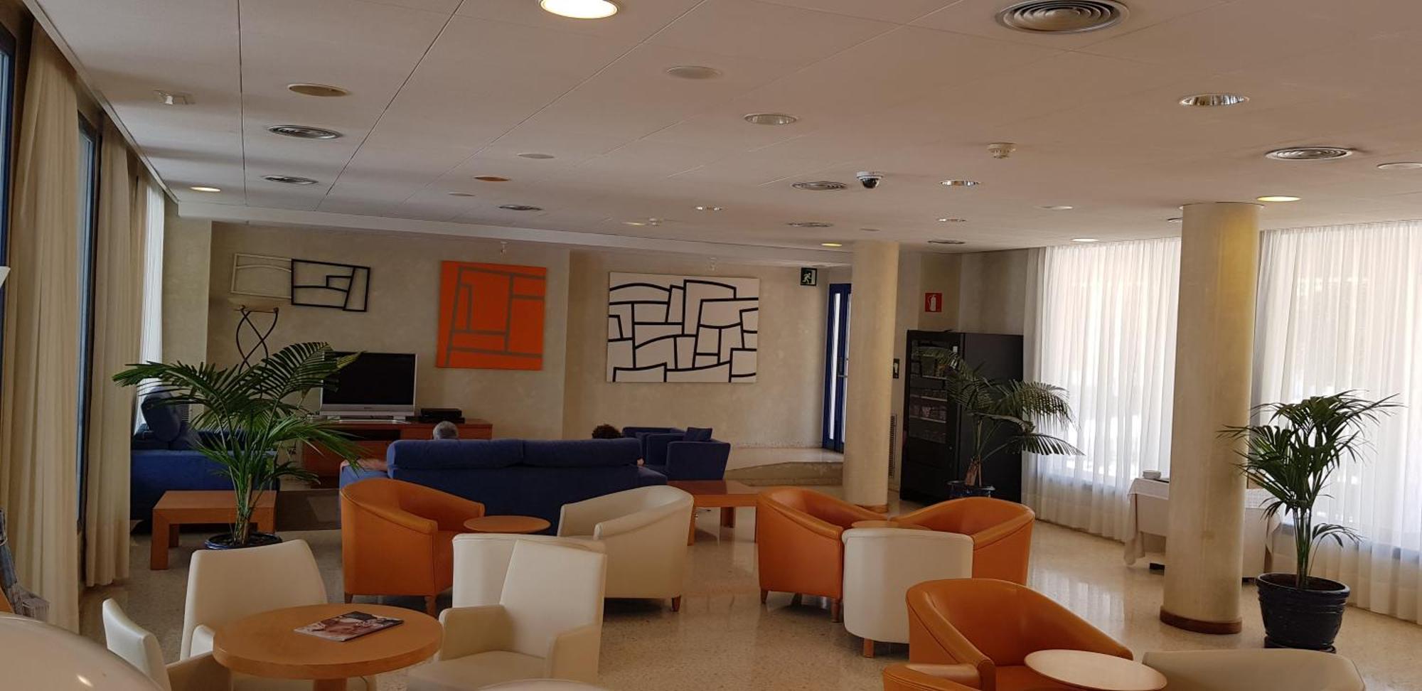 Octavia Hotel 3*