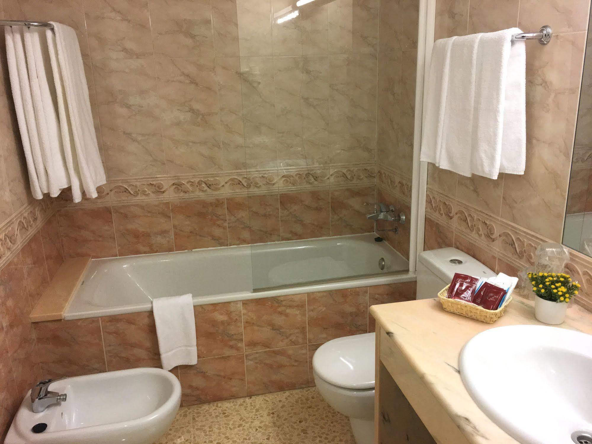 Octavia Hotel 3*