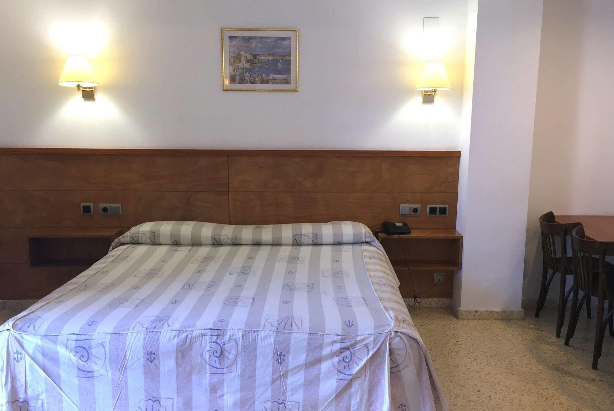 Hotel Octavia 3*